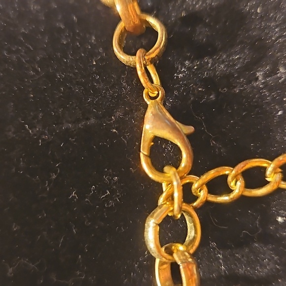 Goldtone w/ Cream Acrylic Accents On 16"L Stylish Goldtone Necklace - Picture 6 of 6